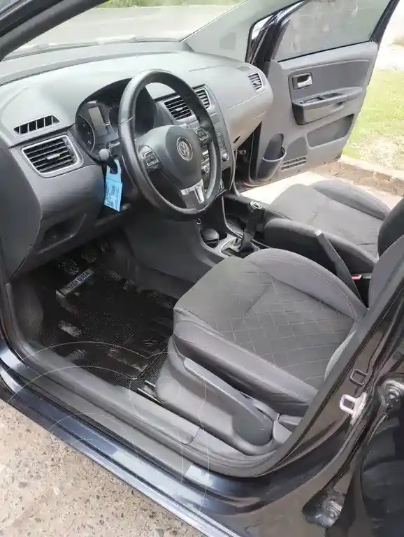 Volkswagen Suran 1.6 Highline  2012 - foto 3
