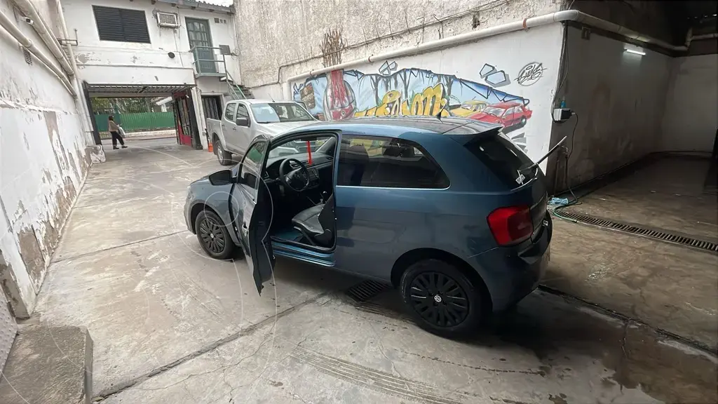 Volkswagen Gol Trend 3P Trendline (1599 Cc) 2017 - foto 2