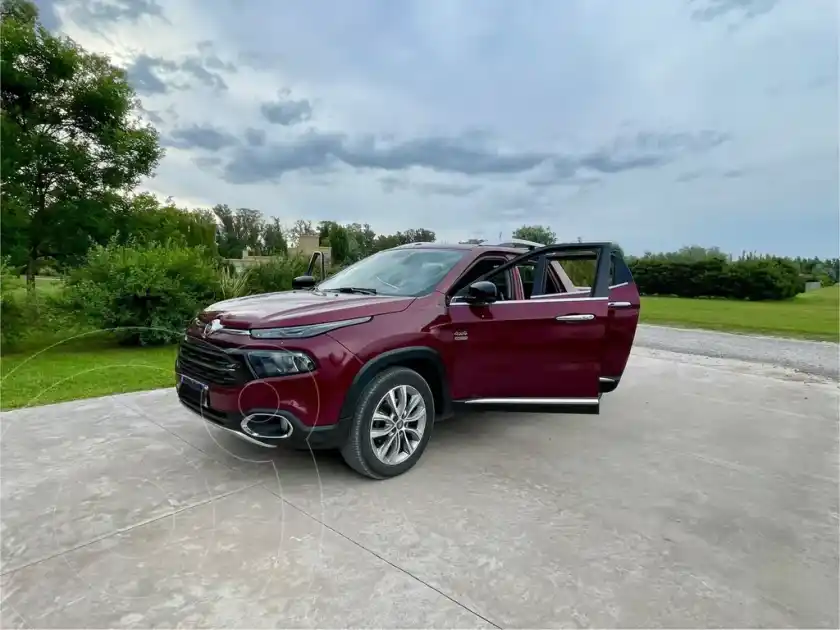 Fiat Toro 2.0 Tdi Volcano 4X4 Cd Aut  2018 - foto 2