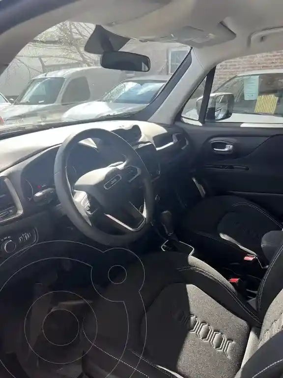 Jeep Renegade Sport Aut  2025 - foto 5