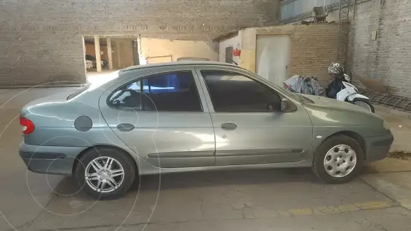 Renault Mégane 2007 - foto 1