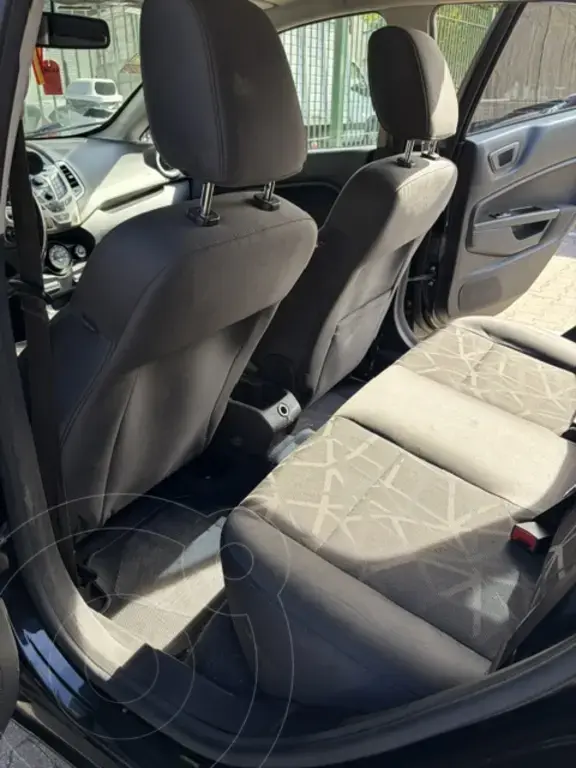Ford Fiesta Kinetic Titanium  2012 - foto 3