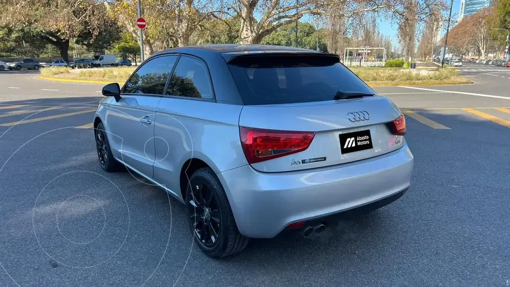 Audi A1 A1 1.4T Ambition  Stronic 2013 - foto 3