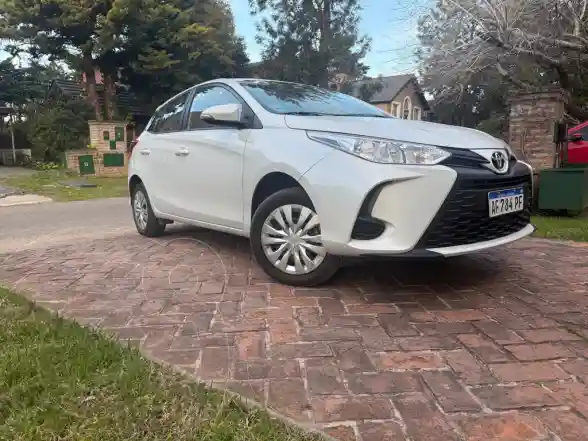 Toyota Yaris 1.5 Xs  2023 - foto 3