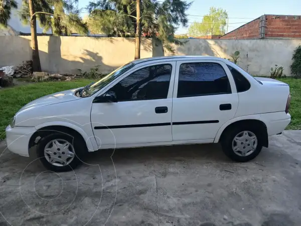 Chevrolet Corsa 2008 - foto 1