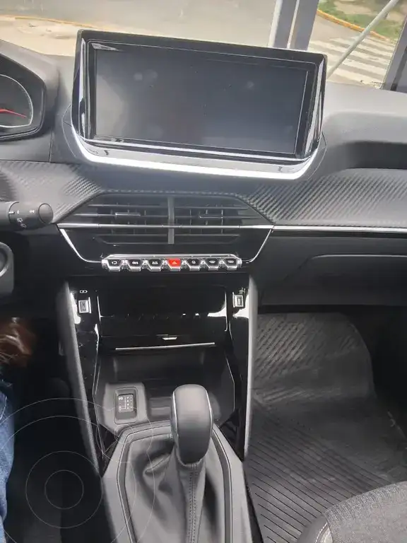 Peugeot 208 Style T200  2026 - foto 5