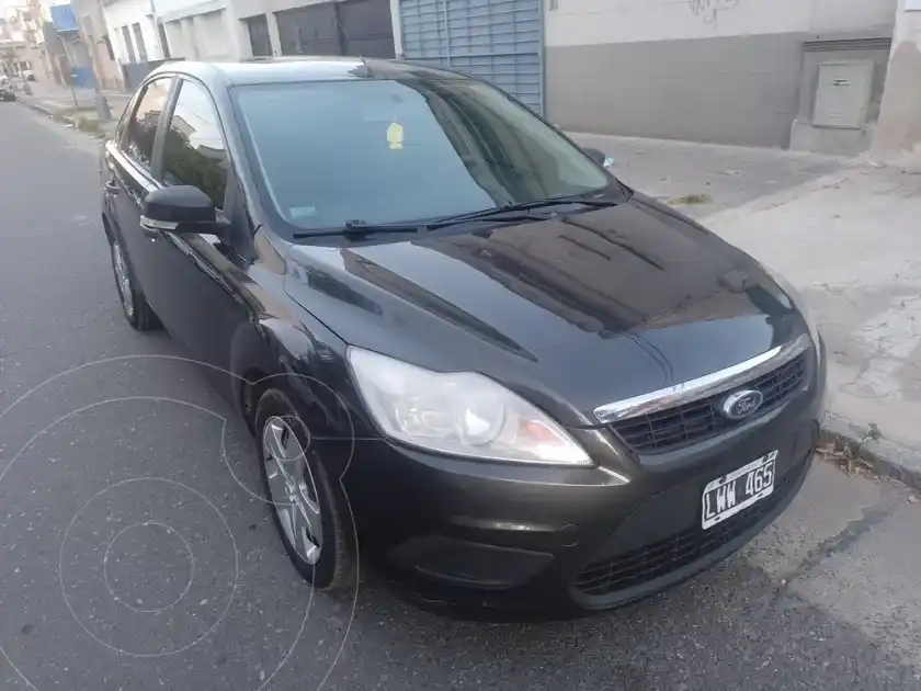 Ford Focus Sedán 1.6L S  2012 - foto 1