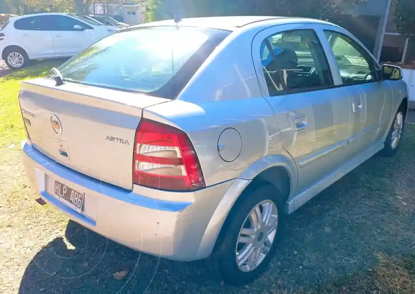 Chevrolet Astra Gl 2.0 5P  2008 - foto 5
