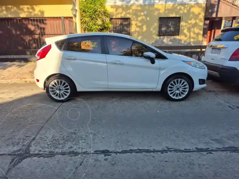 Ford Fiesta  5P Titanium Kinetic Design  2017 - foto 3