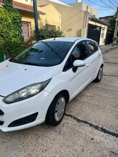 Ford Fiesta Kinetic S Plus  2015 - foto 4