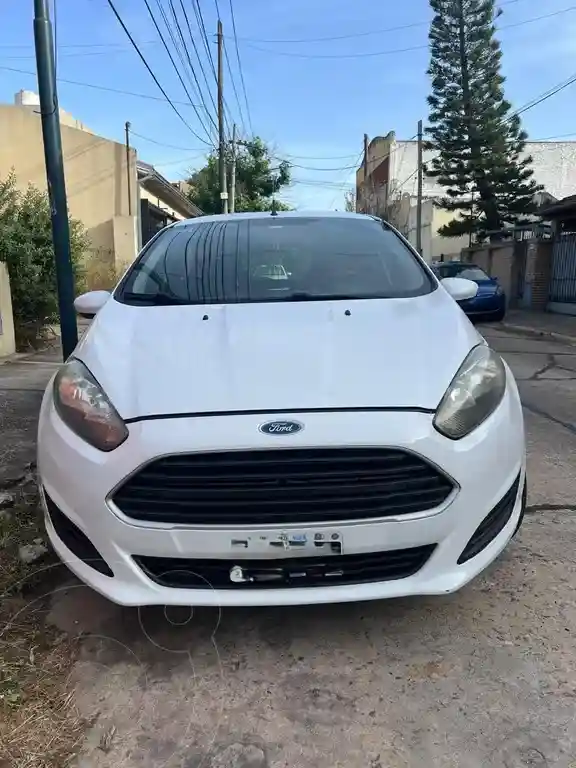 Ford Fiesta Kinetic S Plus  2015 - foto 5