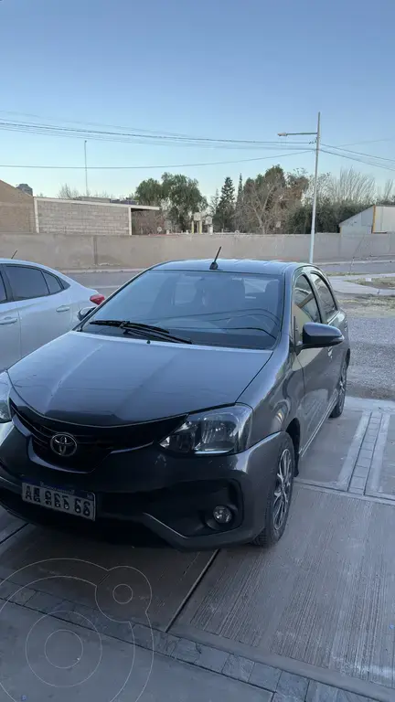Toyota Etios Hatchback Xls  2022 - foto 1