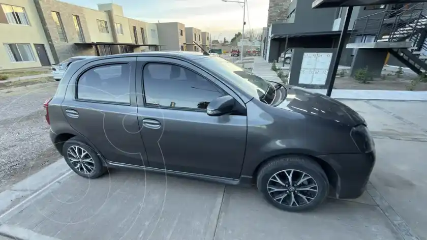 Toyota Etios Hatchback Xls  2022 - foto 5