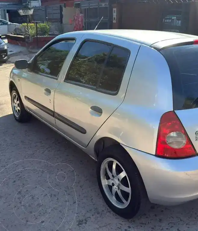 Renault Clio 5P 1.2 Pack Plus  2011 - foto 4