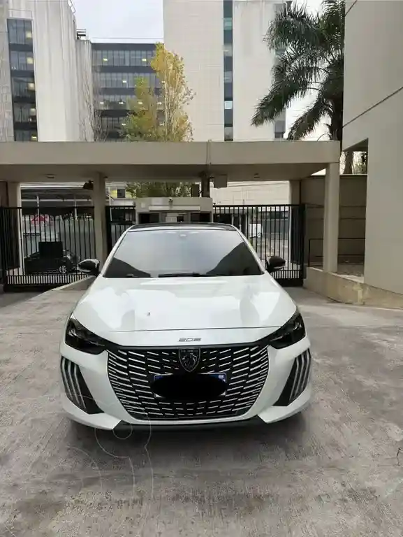 Peugeot 208 Gt  2024 - foto 3