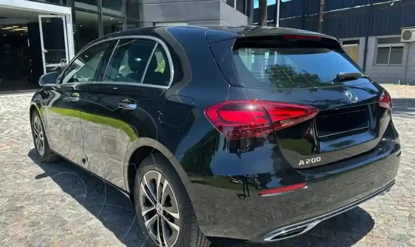 Mercedes-Benz Clase A Hatchback 200 Progressive Aut  2026 - foto 2