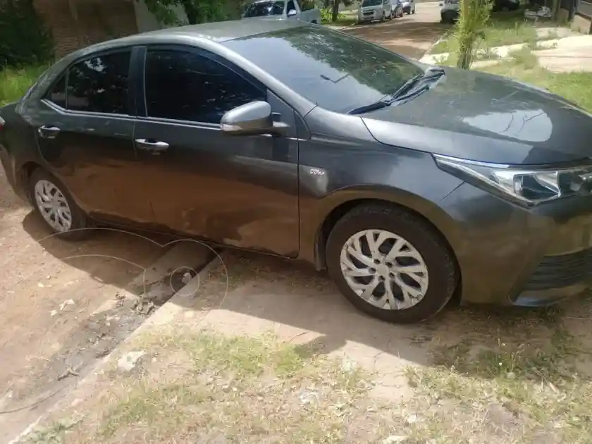 Toyota Corolla 1.8 Xli  2017 - foto 2