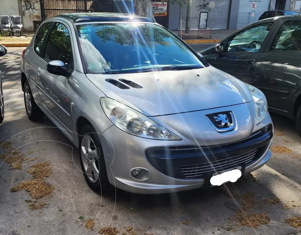 Peugeot 207 Compact 1.6 Quiksilver 3P (1587 Cc) 2010 - foto 3