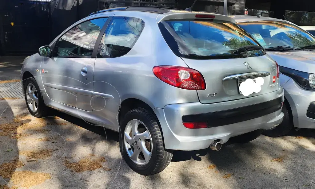 Peugeot 207 Compact 1.6 Quiksilver 3P (1587 Cc) 2010 - foto 4