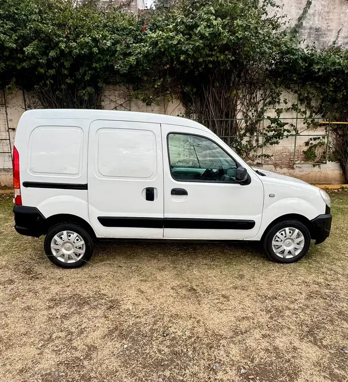 Renault Kangoo Express 2 1.6 Confort (1598 Cc) 2012 - foto 5
