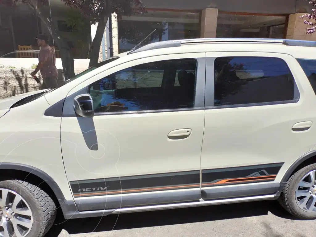 Chevrolet Spin Lt 1.8 5 Pas (1796 Cc) 2017 - foto 4