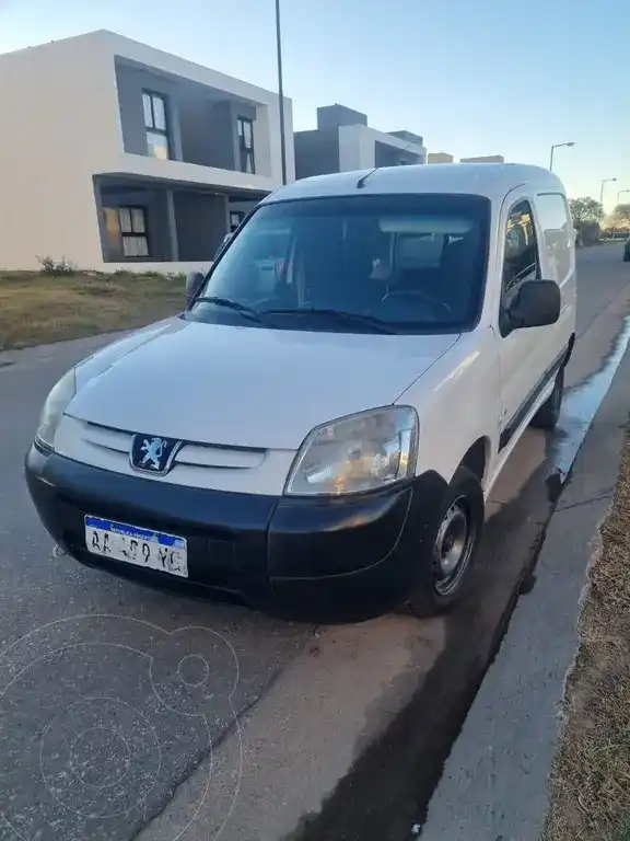 Peugeot Partner Furgón Confort 1.6  2017 - foto 1