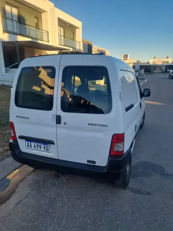 Peugeot Partner Furgón Confort 1.6  2017 - foto 3