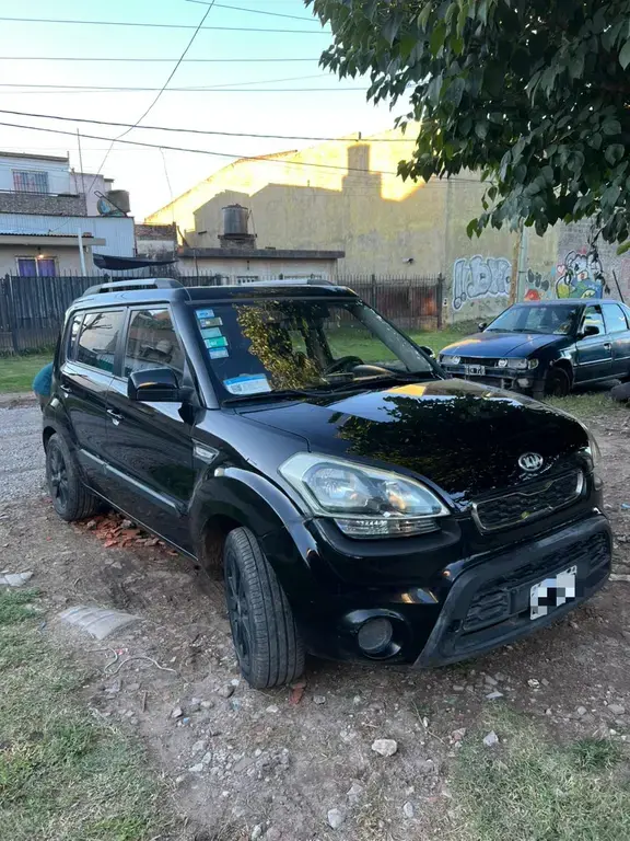 Kia Soul Classic (1591 Cc) 2013 - foto 2