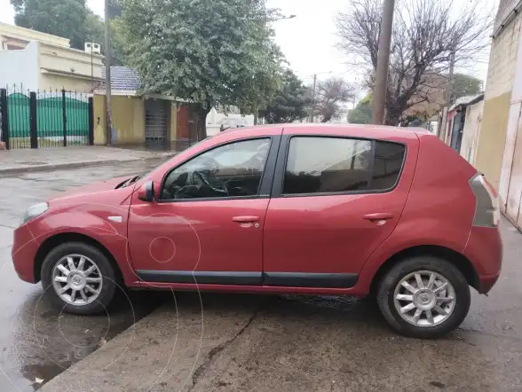 Renault Sandero 1.6 Privilège Nav  2014 - foto 2
