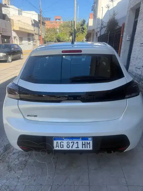Peugeot 208 Allure 1.6  2024 - foto 3