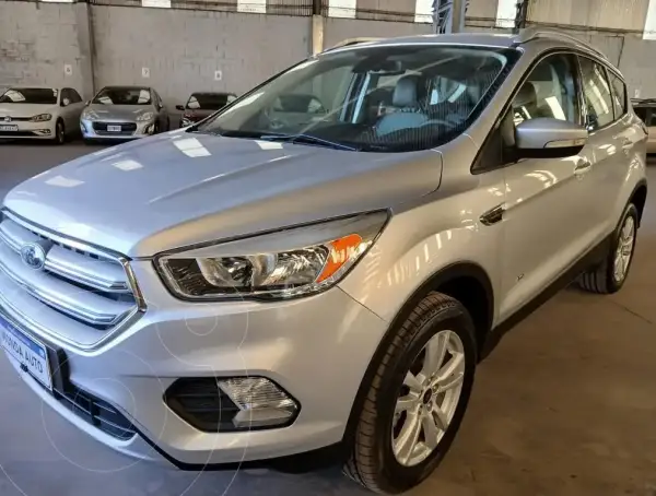 Ford Kuga Kuga 2.0 Sel      4X2 Aut     L/17 2017 - foto 1