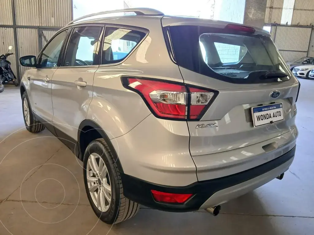 Ford Kuga Kuga 2.0 Sel      4X2 Aut     L/17 2017 - foto 4