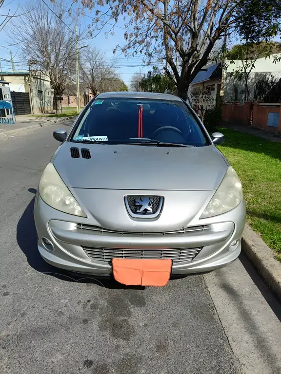 Peugeot 207 Compact 1.4 Quicksilver 5P (1360 Cc) 2010 - foto 5
