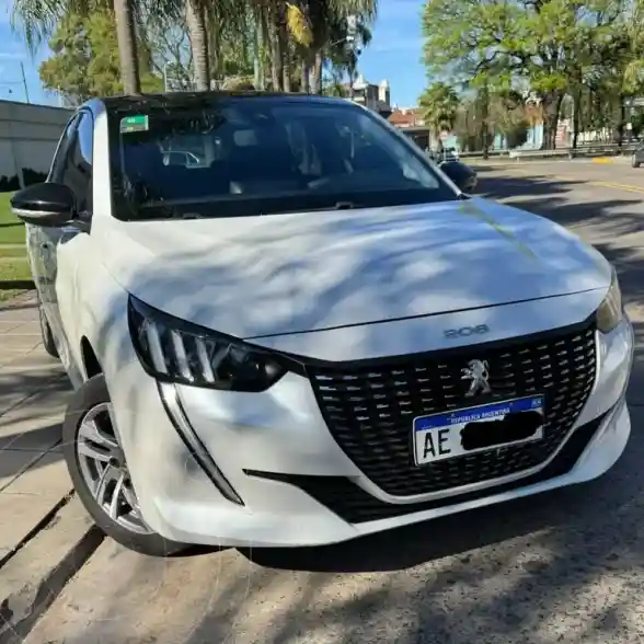 Peugeot 208 Feline 1.6 Tiptronic  2020 - foto 2