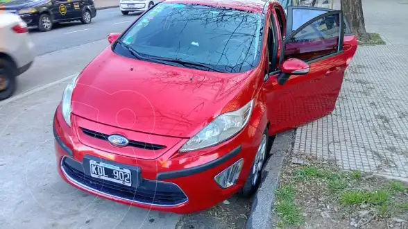 Ford Fiesta Kinetic Titanium  2011 - foto 1