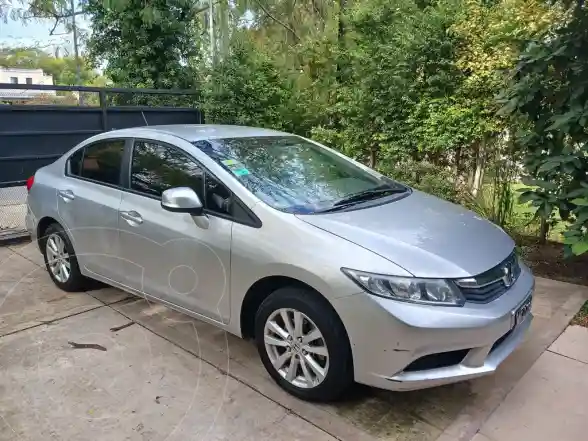 Honda Civic 1.8 Lxs Aut  2014 - foto 2