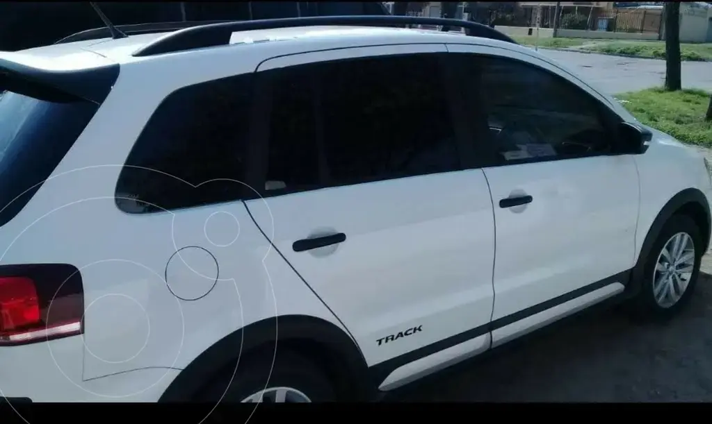 Volkswagen Suran 1.6 Track  2018 - foto 3