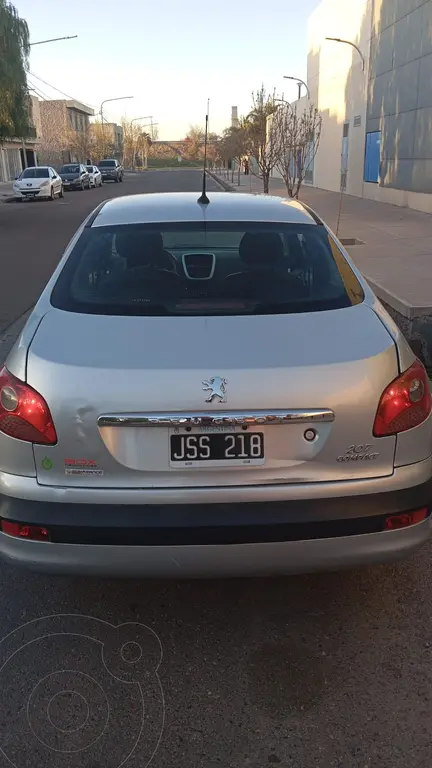 Peugeot 207 Compact Sedán 1.4 Hdi Xs 4P (1360 Cc) 2011 - foto 3