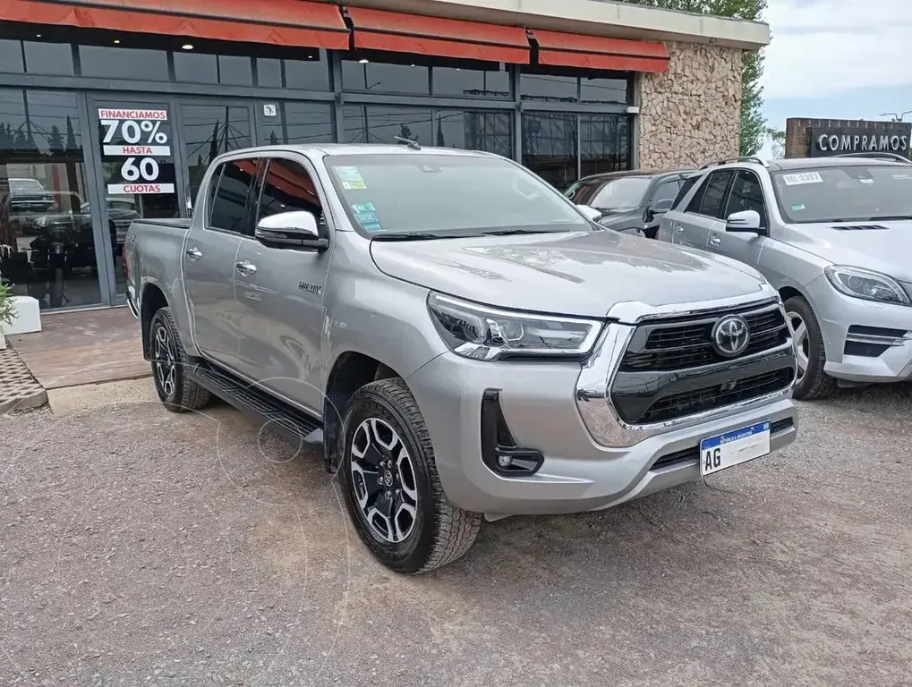 Toyota Hilux Hilux L/20 2.8 Dc 4X4 Tdi Srx  Aut 2023 - foto 2