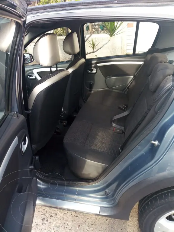 Renault Sandero Stepway 1.6 Confort (1598 Cc) 2009 - foto 3
