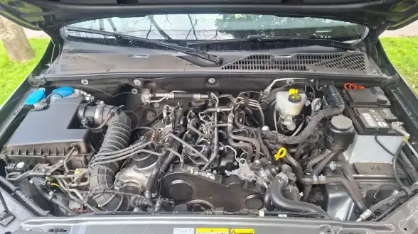 Volkswagen Amarok Dc 4X4 Comfortline  2023 - foto 4