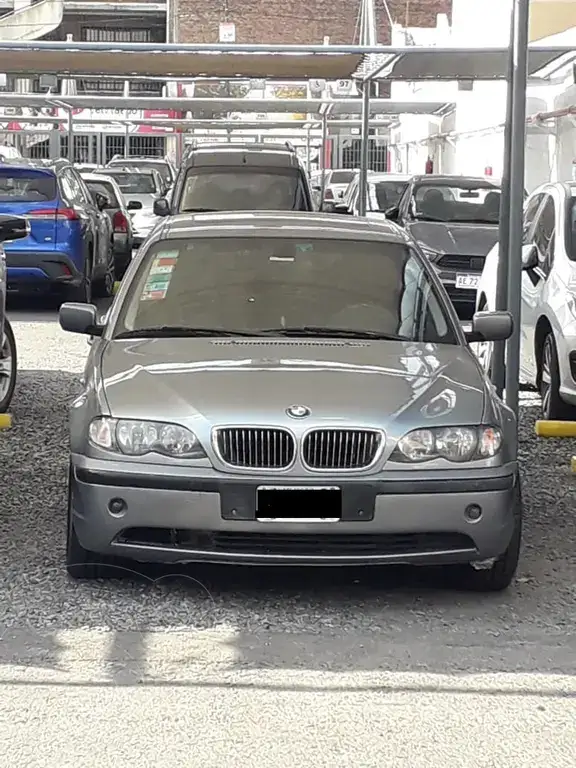 BMW Serie 2005 - foto 1