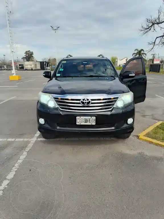 Toyota Sw4 Srv Aut 7P  2013 - foto 1