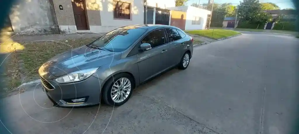Ford Focus Sedán 2.0L Se Plus  2016 - foto 1