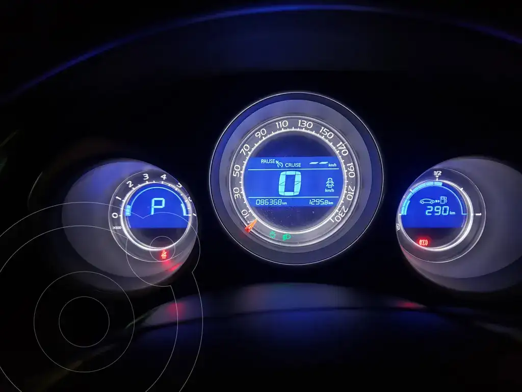 Citroën C4 Lounge 1.6 Tendance Aut  2016 - foto 4