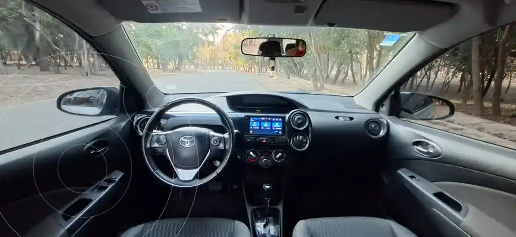 Toyota Etios Sedán Xls Aut  2021 - foto 4