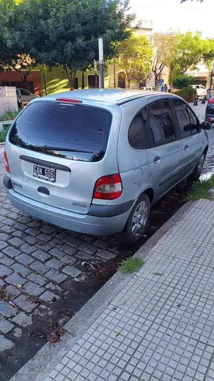 Renault Scénic 1.6 Confort (1598 Cc) 2007 - foto 3