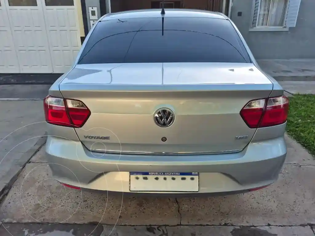 Volkswagen Voyage 1.6 Highline  2018 - foto 2