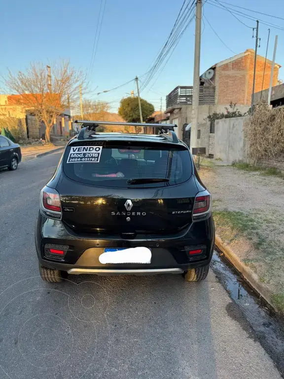 Renault Sandero Stepway 1.6 Privilége (1598 Cc) 2018 - foto 2