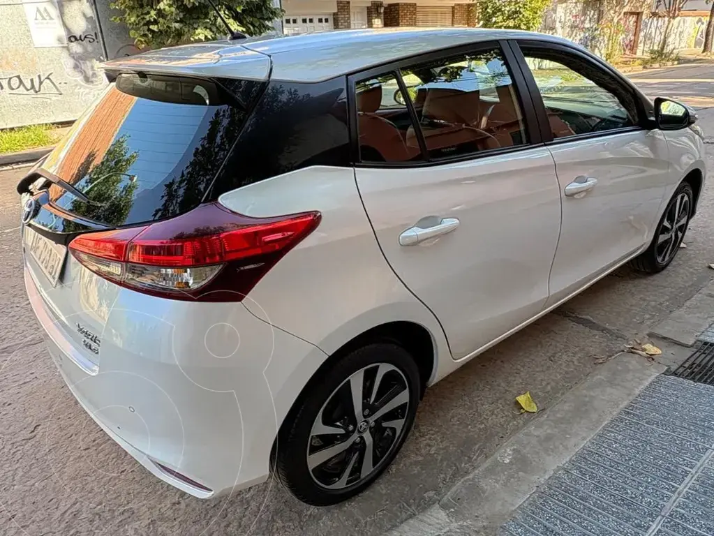 Toyota Yaris 1.5 Xls Pack Cvt (1496 Cc) 2023 - foto 3